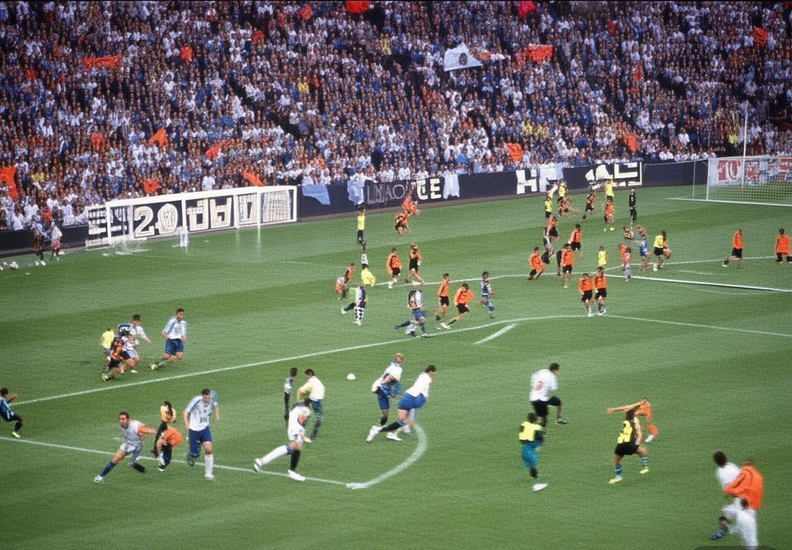 阿根廷荷兰友谊赛：梅西领衔巅峰对决回顾(图1)